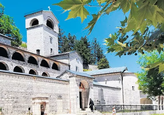 Митрополија црногорско-приморска