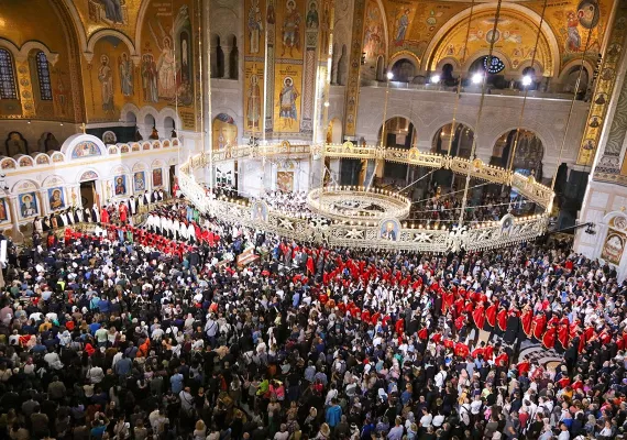 Десетине хиљада Београђана у Спасовданској литији