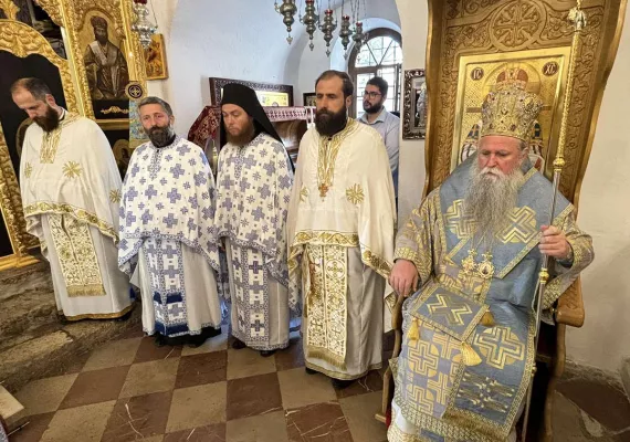 Молитвено обиљежена трећа годишњица од устоличења Митрополита Јоаникија