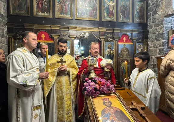 Литургија у Бијелом Пољу