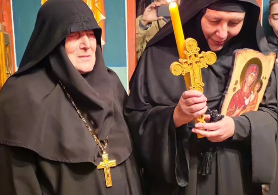 Монашење у манастиру Калудра