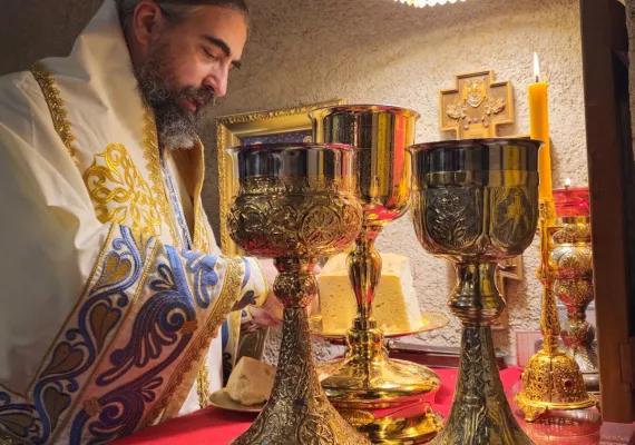 Епископ Методије на Божић служио Литургију у манастиру Ђурђеви Ступови
