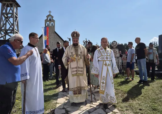 Прослављено Пребражење Господње, слава храма на Жабљаку
