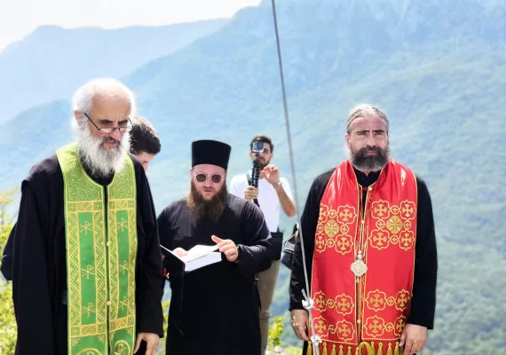 Освештан крст на Соко граду на Шћепан Пољу