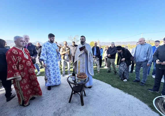 Слава храма Светог Апостола Томе на Моштаници