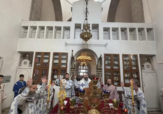 Митрополит Методије на празник Материце служио у никшићком Саборном храму